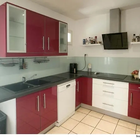 Avec Spa, Fitness Et Petit Dejeuner Privatunterkunft Saint-Gilles (Gard)